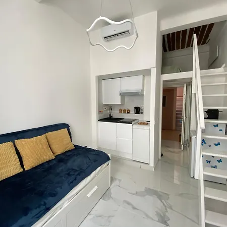 Apartment Cannes- Banane- Rue D'antibes - + Mezzanine Renove